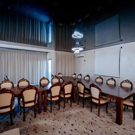 Almar Luxury 4*