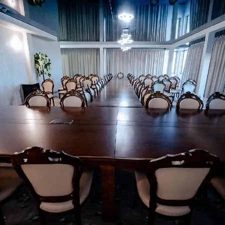 Almar Luxury ナボダリ