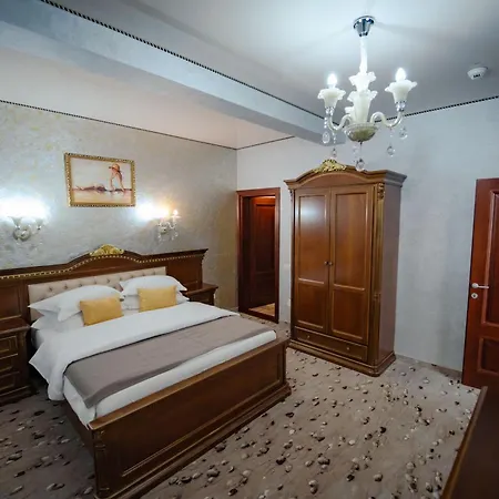 Almar Luxury 4*