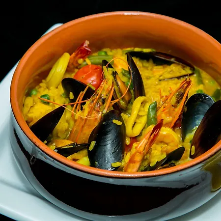 ホテル Almar Luxury ナボダリ