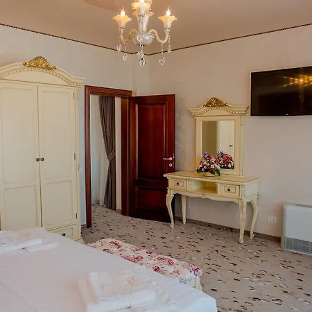 Almar Luxury 4*