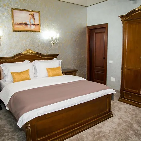 ホテル Almar Luxury ナボダリ