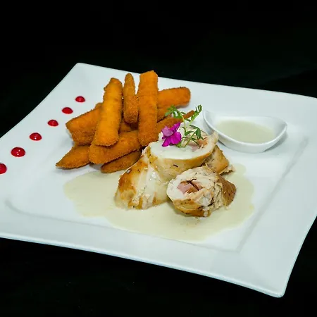 Hotel Almar Luxury 4*