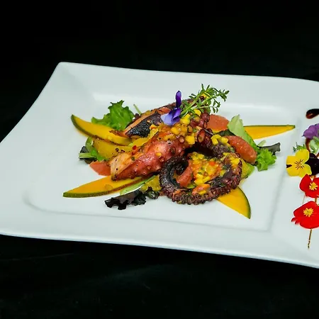 Almar Luxury Navodari